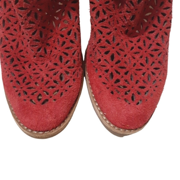 Jeffrey Campbell Red Suede Cut Out Ankle Boots Western Block Heel Bootie… - Picture 4 of 11